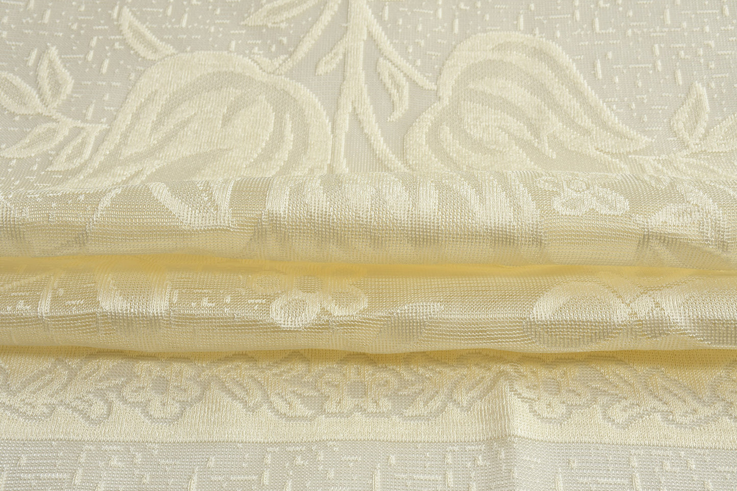 Bigger Fish Poly cotton 40x60 Inch Cream 4 Seater Lily Plain Center Table Cover - Premium Quality & Style