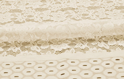 Bigger Fish Poly cotton 40x60 Inch Cream 4 Seater Floral Center Table Cover - Premium Quality & Style