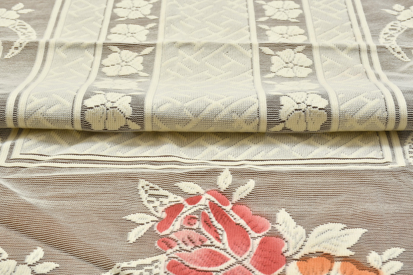 Bigger Fish Poly cotton 40x60 Inch Coffee 4 Seater Semi Rose Center Table Cover - Premium Quality & Style