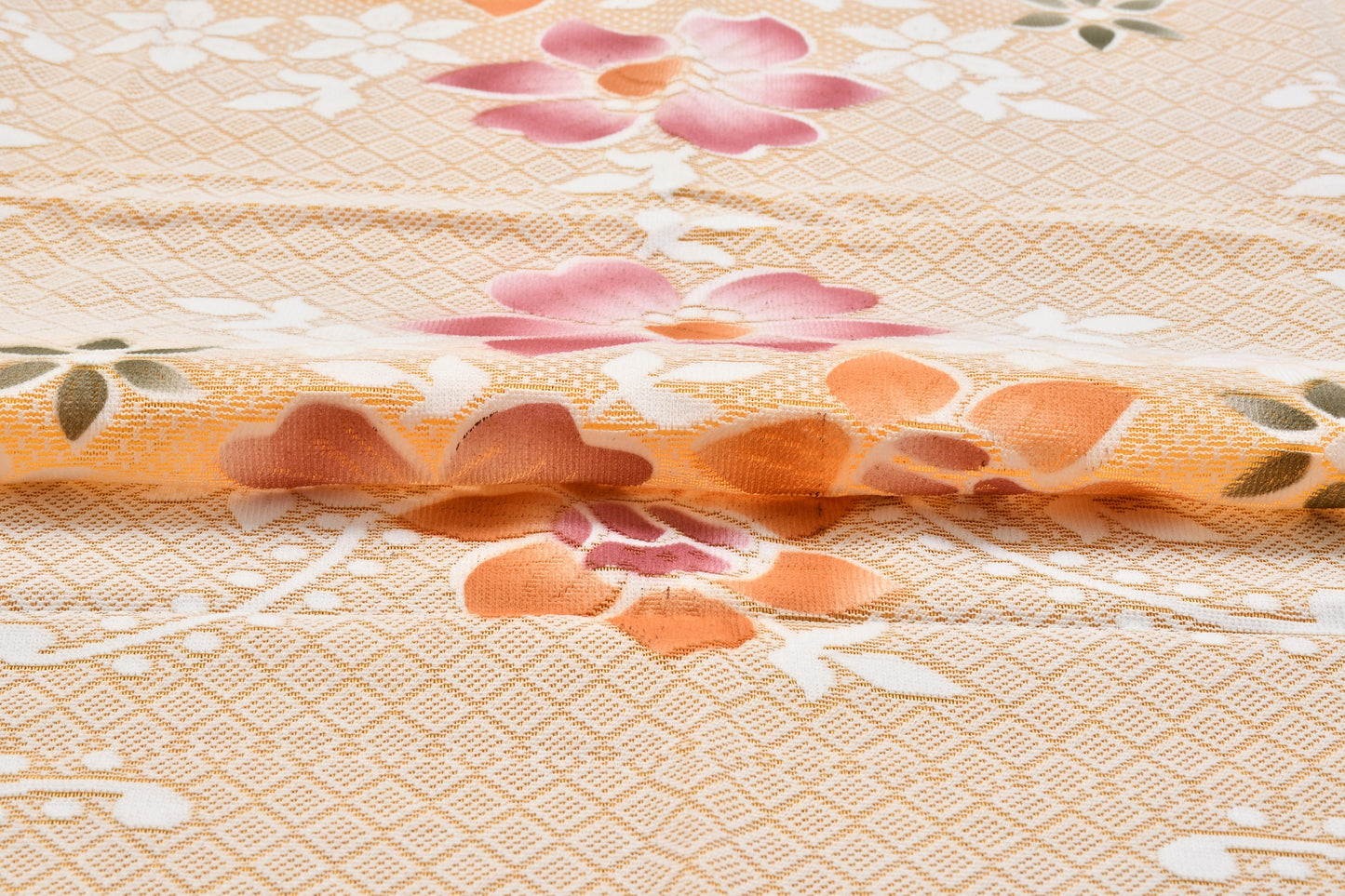 Bigger Fish Poly cotton 40x60 Inch Cream 4 Seater Semi Star Center Table Cover - Premium Quality & Style