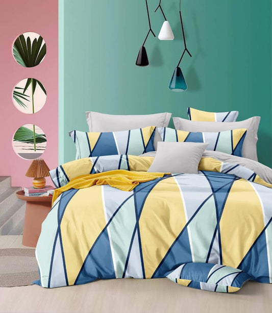 Bigger Fish 240 TC Poly cotton King Size Bedsheet 108x108 Inch with 2 Pillow Cover (Multicolor)