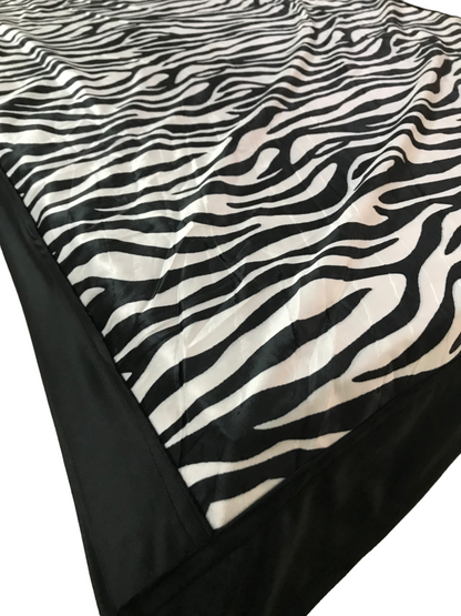 Bigger Fish Velvet 40x60 Inch Black 4 Seater Center Table Cover - Premium Quality & Style