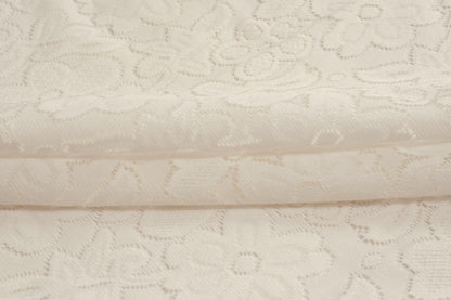 Bigger Fish 6 Seater Floral Design Poly Cotton Round Table Cover (60x60 Inch) (Cream)